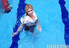 hey sexy ashlee rose shake that wetlook ass by the pool