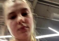hey watch this 18yo bbw workout masturbate fingering pussy public closeup