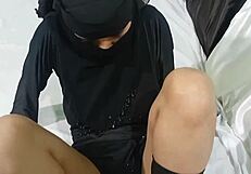 muslim babe takes hindu boyfriend's cock deep in doggy style