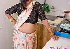 oww painful first anal try in sexy saree pinki... hubby watch me suffer for you!! 😩🍑