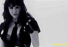 claire sinclair bares her huge tits fully nude