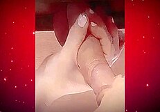 Women masturbate to my beautiful 8-inch uncut cock!