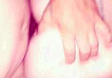 Amateur Cutie Rides Softly to Thrilling Homemade Cumshot Climax