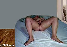 real mature wife squirts hard shaking in soaked bed