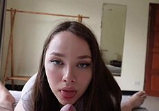 Stepsister Craves Morning Sex with Stepbrother Creampie