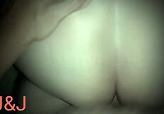 Sentei e DEi DE QUATRO na cama