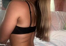 Blonde milf fingers gaping asshole close-up till orgasm squirts