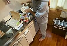 perverted boyfriend erect and horny on home date with her