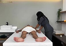 Horny BBW Masajista Rosxy Gutierrez Fucks Patients Happy Ending!