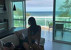 cheguei da praia MOLHADA de tesão e GOZEI gostoso no pau do bandido!!