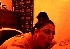 BBW Carlee's Massive Fat Ass And Huge Curves In Steamy Blowjob Action