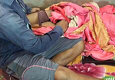 HORNY INDIAN WIFE IN SARI BEGS DEVARS HUGE COCK FOR CREAMPIE DORM FUCK