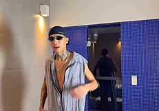 o corno saiu e eu fui aproveitar a safada mas ela nao sabia q eu gosto de ser corno assistindo anal