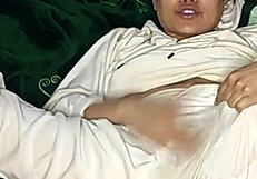 wanna see cute amateur squirt hard first thing in the morning on xvideos?