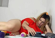 i love vivi guedez in that sexy red lingerie look