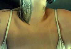 TREINANDO NA ACADEMIA DE BIQUÍNI FIO DENTAL EM COPACABANA HOTEL HOSPEDE FILMA PUNHETA NO RABO