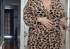 Bathroom Flashing My Wet Latina Milf Holes Waiting for Your Cock