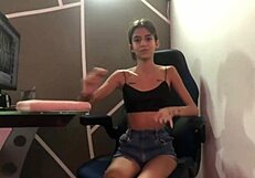 piscologa sexual begs for my huge cock in her tight pussy