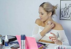 Harley Quinn makeup tutorial by Miss Daisy Diamond for Halloween