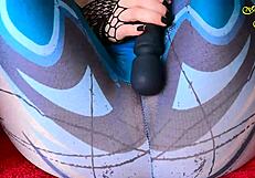 i wet myself from strong vibrations then pussy came hard from fingering masturbation