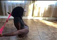 super flexible amateur babe bends in wild poses
