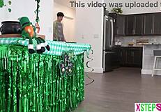 Tiny stepsis Della Cate practices kissing booth deepthroat blowjob