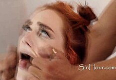 Άγρια Κότα Μεγάλου Κώλου Σκύβει για Παχύ Γλείψιμο και Πήδημα