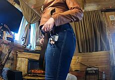 Beautiful Milf Housewife Spreads Hungry Pussy For Your Jerk Off Worship.