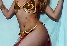 blonde latina cosplayer bonneyuwu strips as leia in star wars outfit