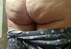 PAWG Lori clenches huge fat ass