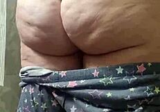 PAWG Lori clenches huge fat ass