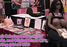 Duke shows off his huge pornstar ass at exxxotica nj 2017!