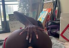 damn this ebony babe cant handle that fuck machine pounding her tight pussy