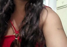 Fat Latina big ass diaba morena kneels for hardcore fetish pounding