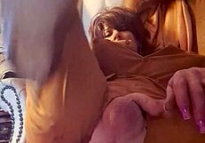 damn that fine ass tranny slamming huge dildo deep 😍🍑