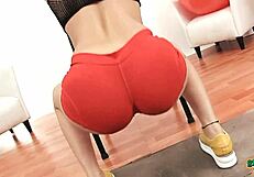 Teen 18+ Cameltoe Bulges in Tight Lycra Yoga Shorts at Gym Workout