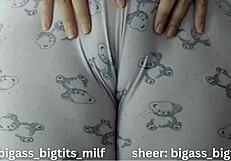 check this colombian bbw milf's huge cameltoe pussy lips spreading juicy for webcam