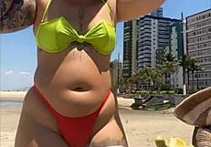Casada Flashes Wedgied Bikini to Grab Attention on Beach!!