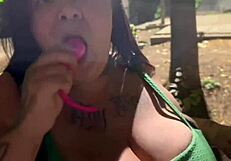 paguei jantar ela chupou pau no mato firegreen2