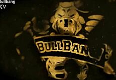 sexy petite babe craves ebony gangbang action at the hotel