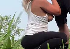 park romp turns risky as couple nearly gets busted mid-thrust