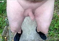 i'm all alone and naked in the woods having some fkk fun out there