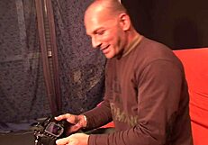 a photo shoot turns into big cock pounding for this milf wait no big italian cock