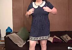 Curvy BBW Charlie Fox Toys Shaved Pussy In Solo Creampie Tease