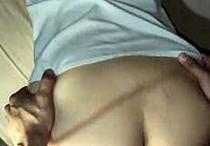 �y esa flaca nalgona con creampie anal bien doggystyle? 