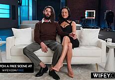 Alyx Urie hotwife performs crazy bbc show riding big black cock for watching hubby