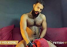 FetishHiveLive: Viggo Volkova's Hairy Leather Freakout!
