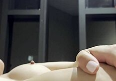 Bichleg02 explores solo moments at home