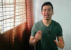 Bisexual Taxi Driver Barebacks Mature Man with Monster Cock