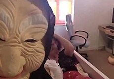 hey porn lovers, got some fresh stuff for you today